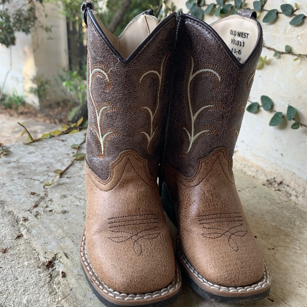 Old West Brown Cowboy Boots (zip sides); size 6.5